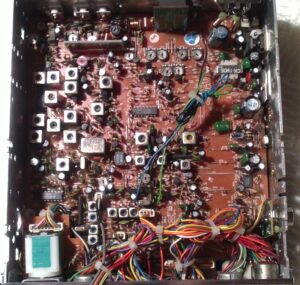 CRT g_pluto — Composants