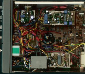 INTEK fm_600sx — Composants