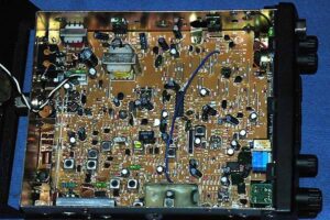 INTEK mobicom_mb45 — Composants