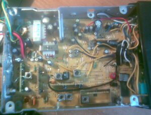 MIDLAND 1001z — Composants