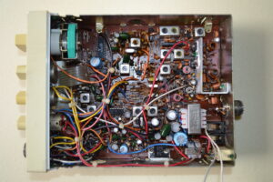 PRESIDENT ax43 — Composants