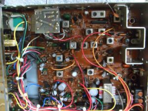PRESIDENT ax711 — Composants